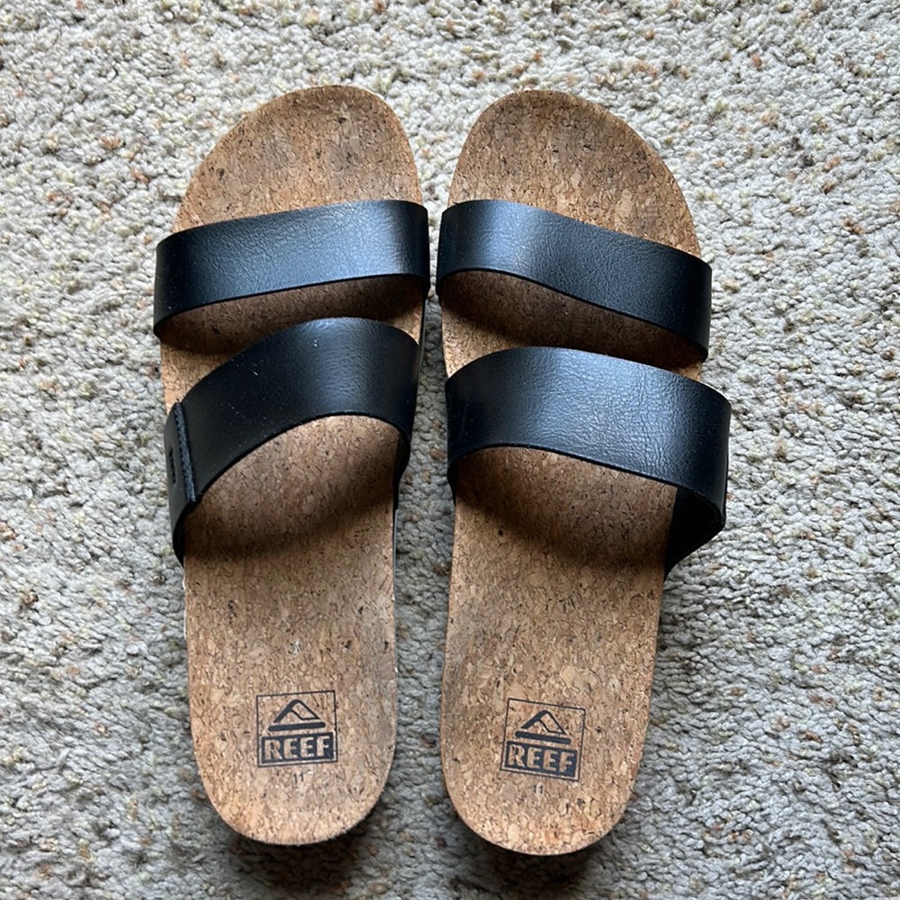 Reef women’s leather slide